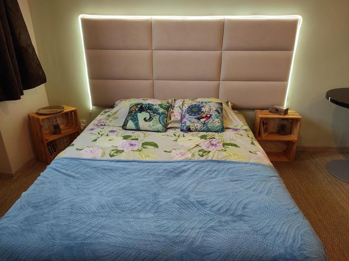 Redkot 40A Apartamento Zielona Góra Exterior foto